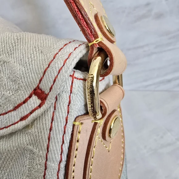 🔥Louis Vuitton Denim and Red Ombre Bag - Picture 8 of 13
